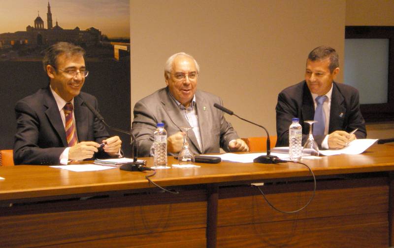 José Manuel Fernández de Labastida, Vicente Álvarez Areces y Herminio Sastre Andrés.
