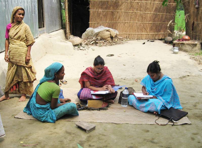 Las dotes y los gastos médicos, causas importantes de la pobreza en Bangladesh 