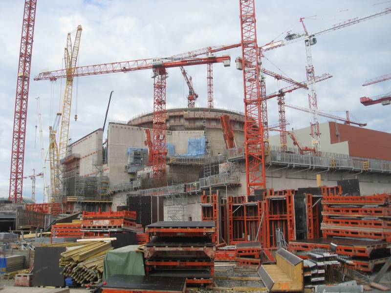Construcción de la central nuclear de Olkiluoto, en Finlandia. Imagen: BBC World Service.