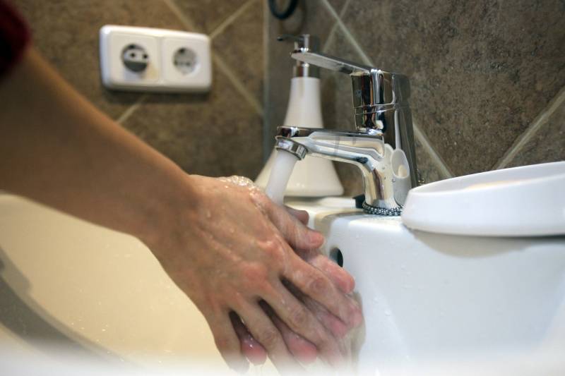 Los investigadores recomiendan el lavado de manos al menos cinco veces al día. Imagen: SINC 