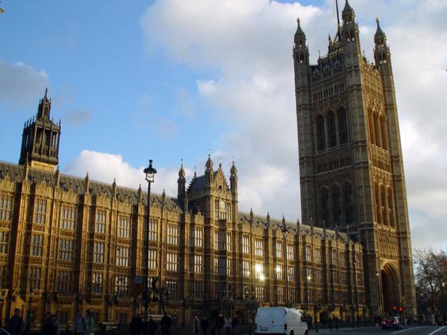 El Parlamento británico. Foto: Bentley Smith.