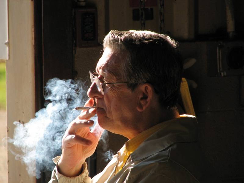 Los fumadores habituales poseen menor riesgo de sufrir párkinson