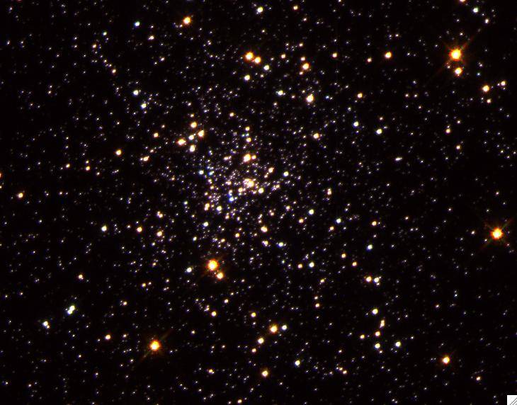 Nuevas pistas sobre el origen de las estrellas rezagadas azules