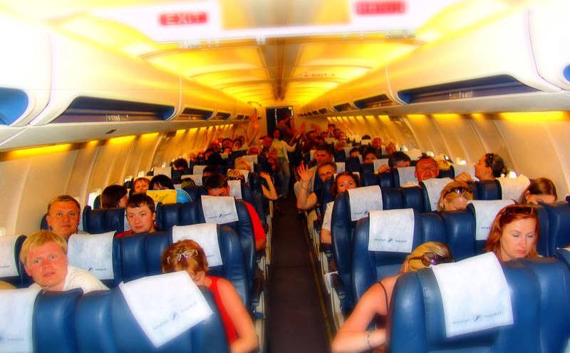 Qué probabilidad tienen los pasajeros de un avión de contagiarse de gripe?