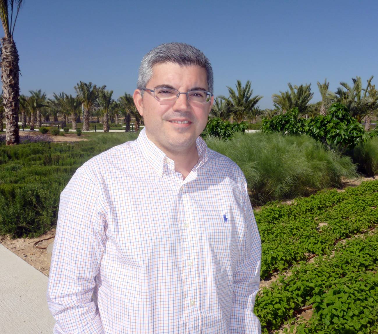 Javier Gozálvez Sempere, profesor titular del Área de Teoría de la Señal y Comunicaciones