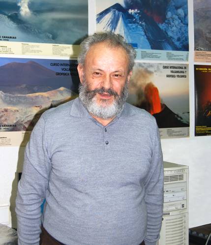 El vulcanólogo Ramón Ortíz. Foto: SINC