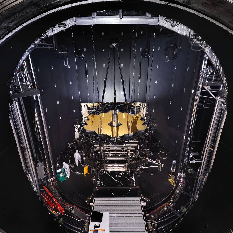 JWST timeline cryogenic testing Chris Gunn NASA - Begoña Vila, astrofísica gallega de la NASA que ha pasado 15 años con el telescopio  James Webb retramistiendo en español su despegue