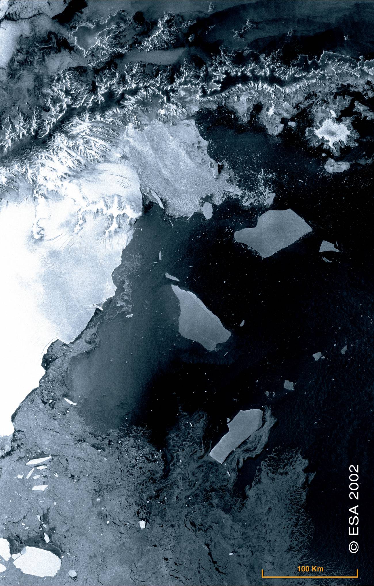 Desprendimiento de hielo en la Antártida