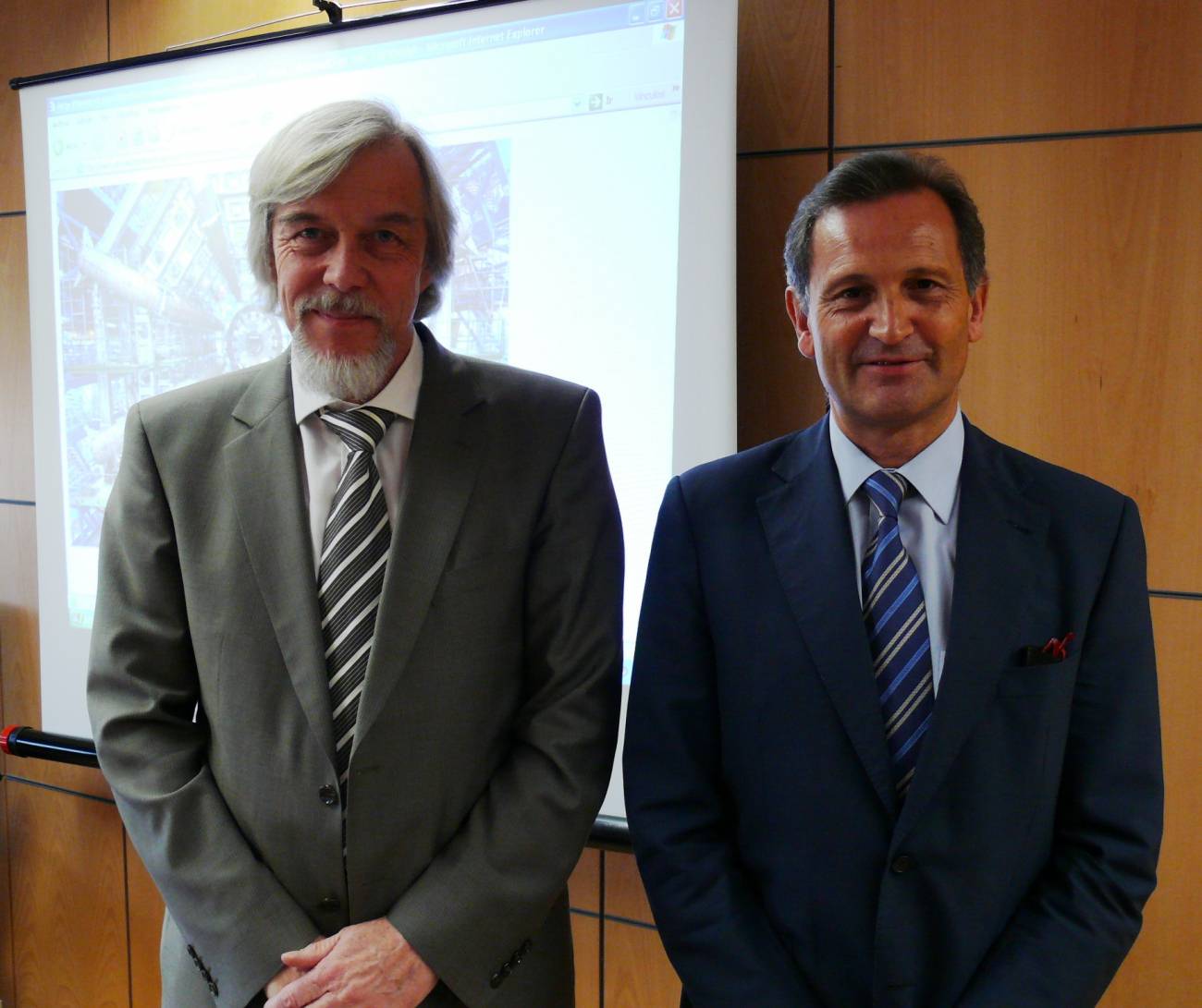 El secretario de Estado de Investigación y el director general del CERN analizan el papel de España en física de partículas