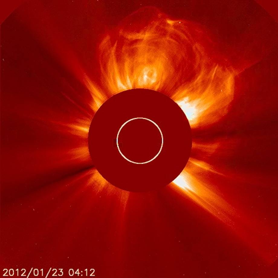 Imagen del Sol fotografíado poco después de la erupción: Imagen: ESA / NASA