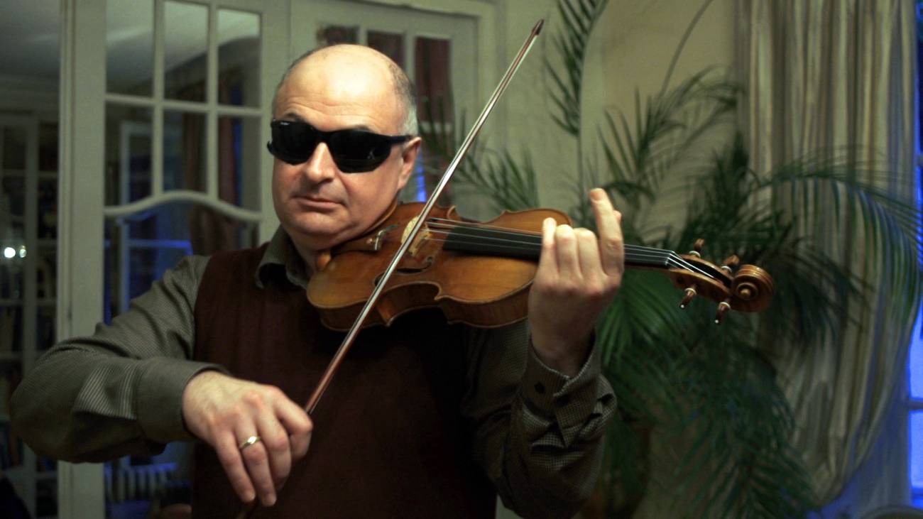 El violinista profesional Ilya Kaler durante el estudio. / PNAS