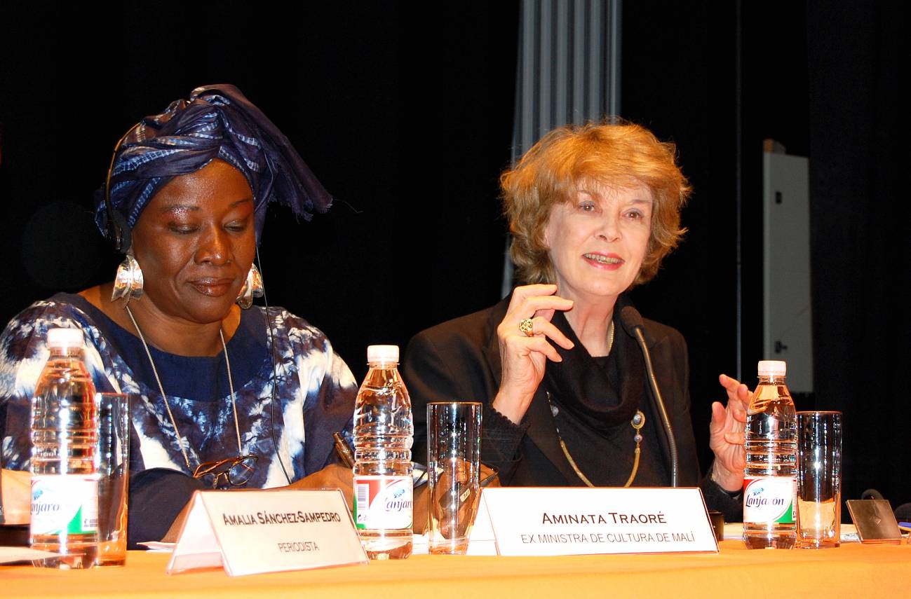 Susan George y Aminata Traoré 