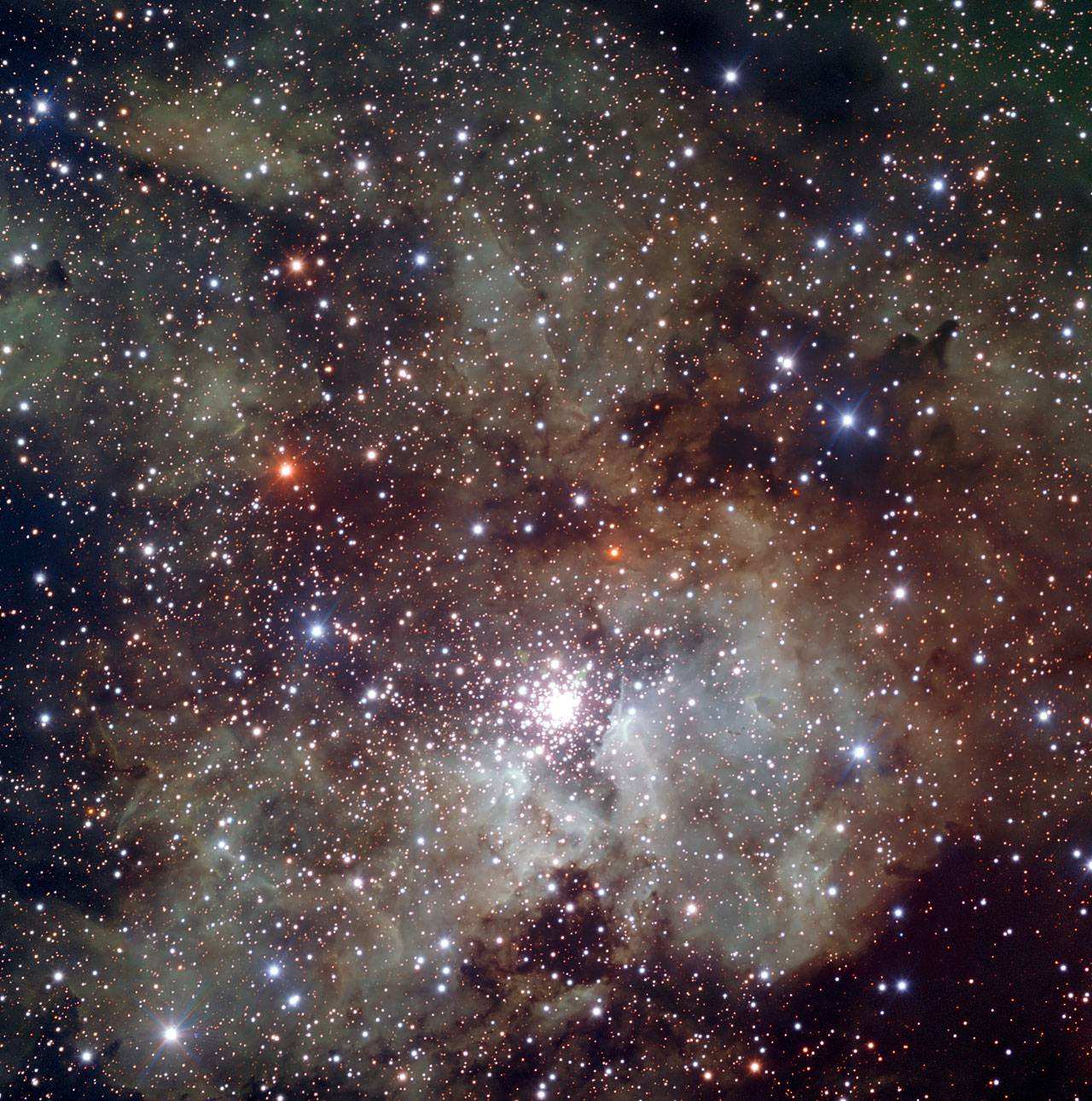 Fotografían el cúmulo estelar de la estrella más pesada de la Vía Láctea