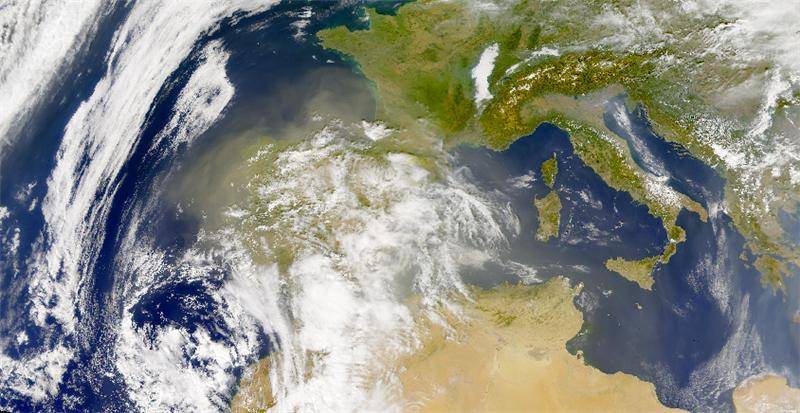 Millones de microorganismos africanos llegan a España cada año en el polvo en suspensión