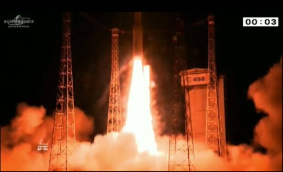 Arianespace lanza el primer satélite peruano 