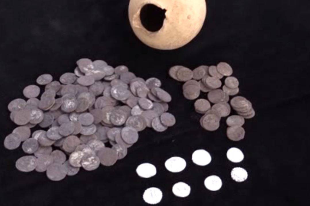  200 denarios en el yacimiento de Empúries
