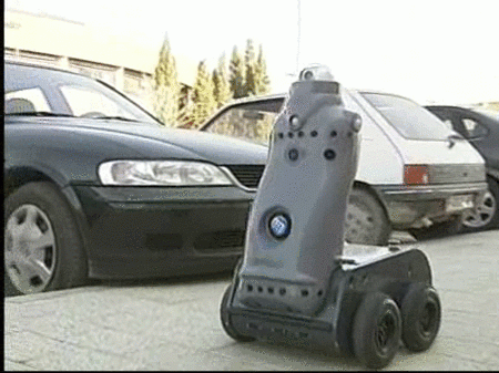 Unos ingenieros de Albacete crean un robot para tareas de vigilancia