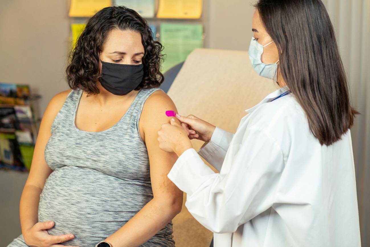 La vacuna prenatal frente a la tosferina en España reduce su gravedad en recién nacidos