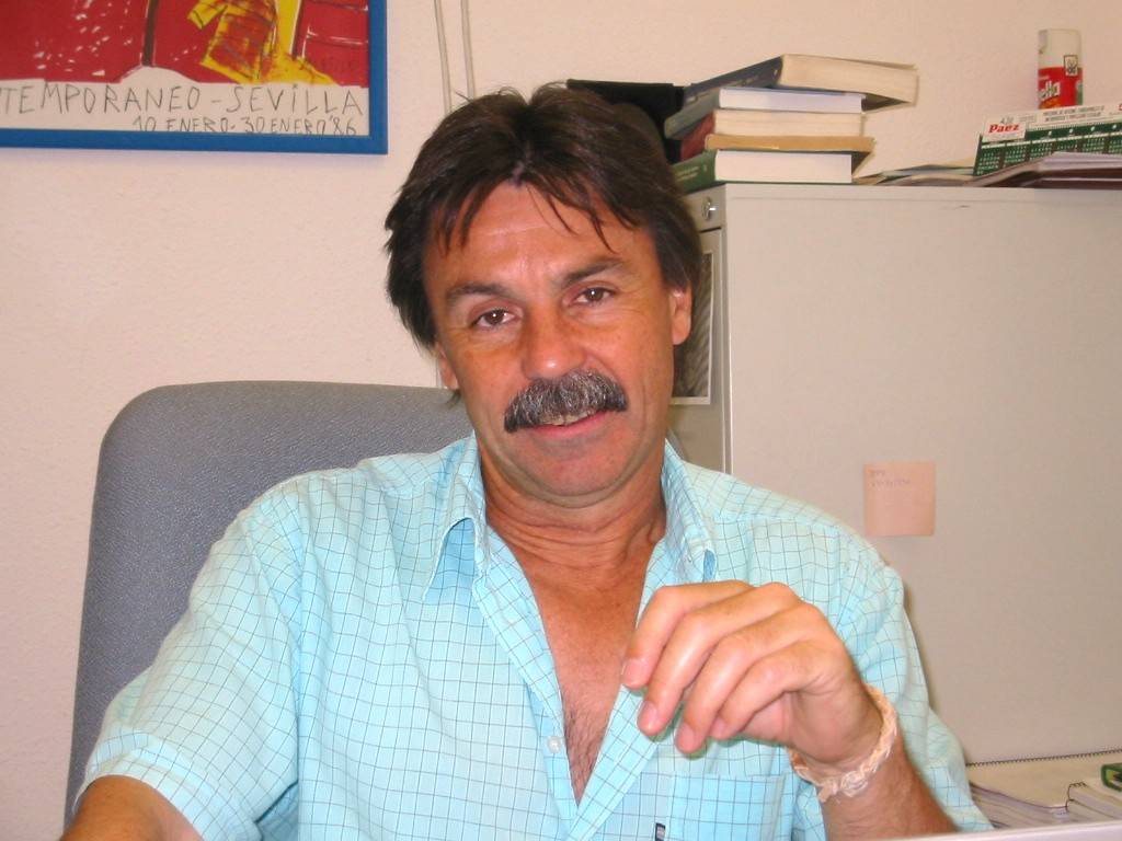 El investigador Enrique Fernández Cara