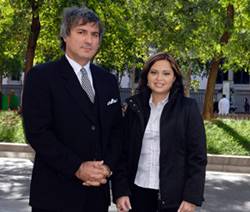 El Dr. Macchiarini y la Sra. Claudia Castillo