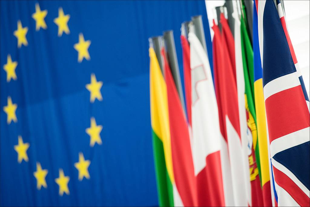 Esta imagen pasará a la historia: la bandera británica junto a las de los países de la Unión Europea / Parlamento Europeo.