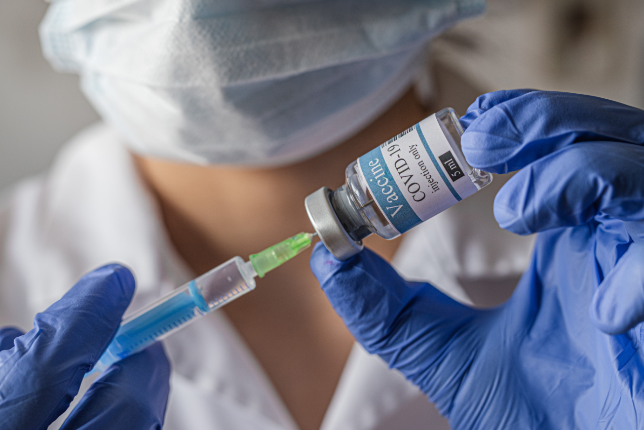 Vacunacion contra la covid 19 convencer mejor que obligar