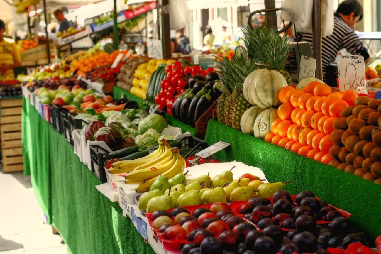 Puesto de frutas y verduras