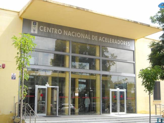 Centro Nacional de Aceleradores (CNA)
