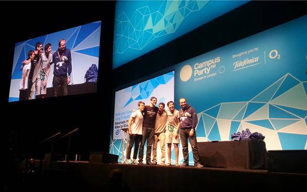 Ganadores del premio Jóvenes desarrolladores de la edición de Campus Party de Londres 2013. /Campus Party
