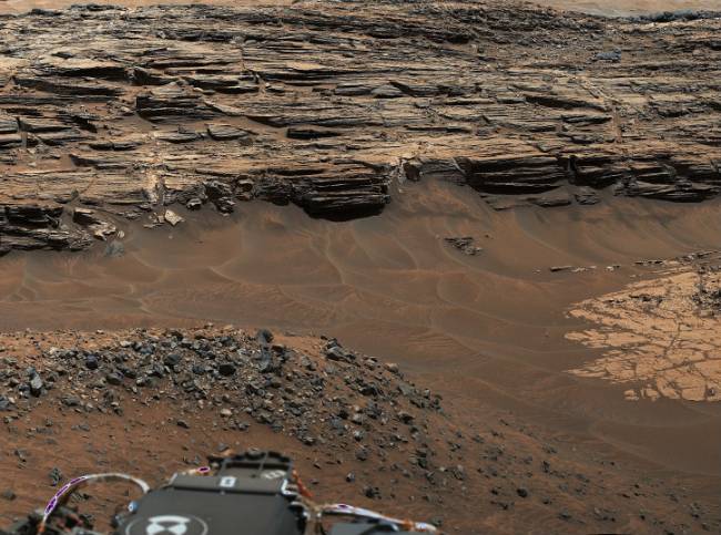 Vista general obtenida con la Mastcam del rover Curiosity mostrando el área de Marias Pass, una de las zonas donde se han encontrado estas chimeneas. / NASA/ JPL-Caltech/MSSS.