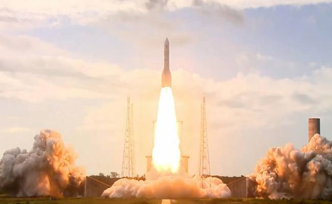 Despegue del nuevo cohete europeo Ariane 6 desde la Guayana Francesa